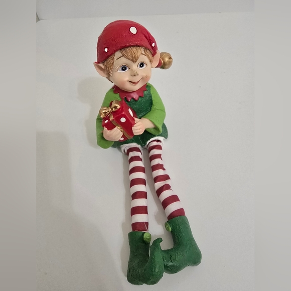 Christmas Elf Sitter - Picture 1 of 7